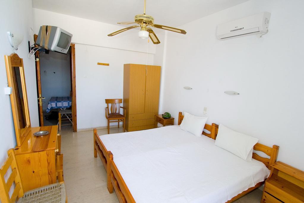 Valkaniotis Apartments Loutra Edipsou  Buitenkant foto