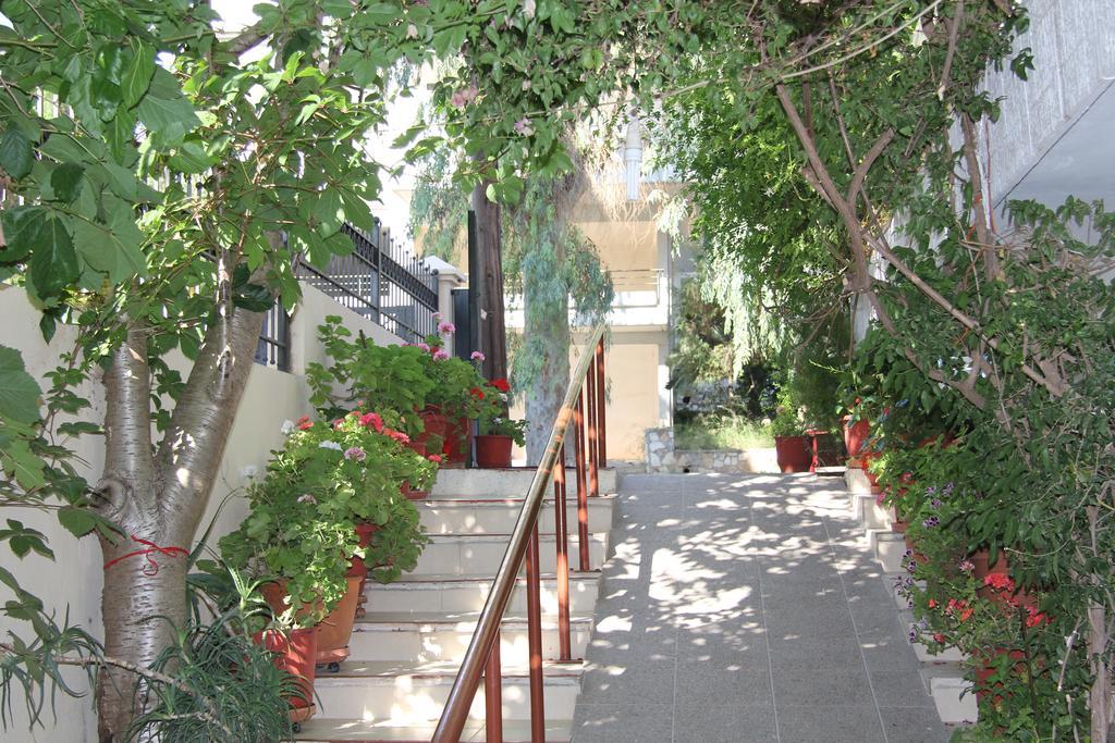 Valkaniotis Apartments Loutra Edipsou  Buitenkant foto