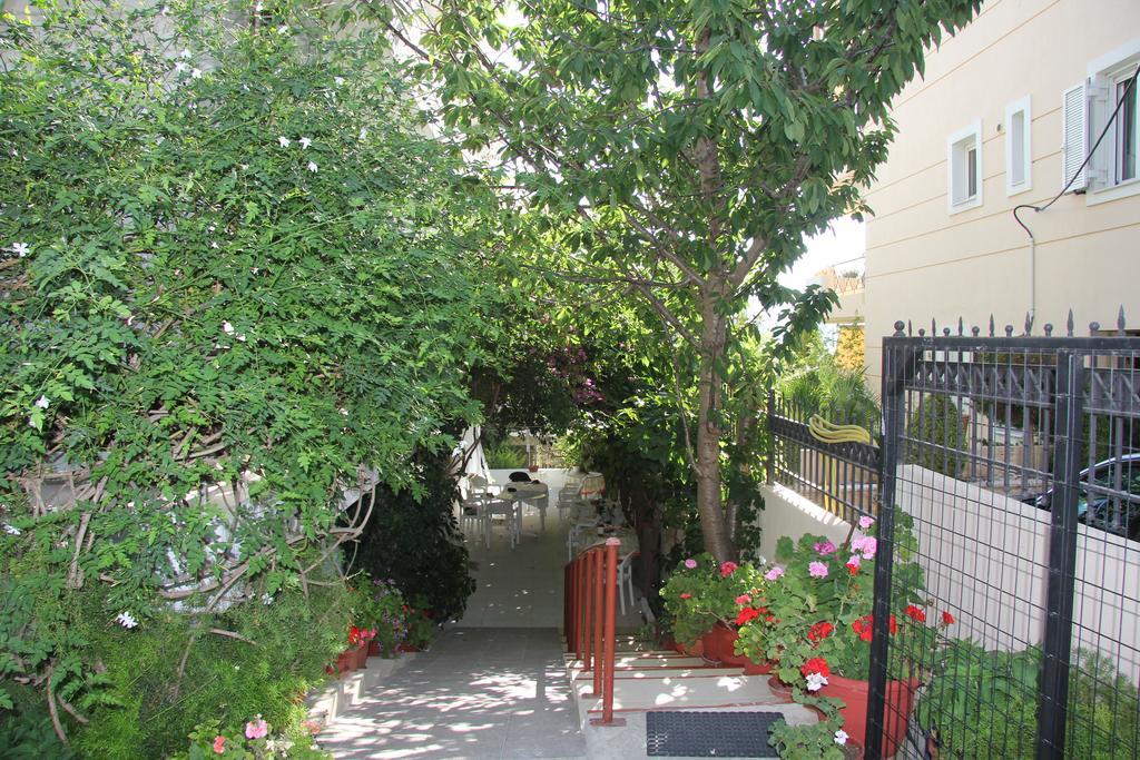 Valkaniotis Apartments Loutra Edipsou  Buitenkant foto
